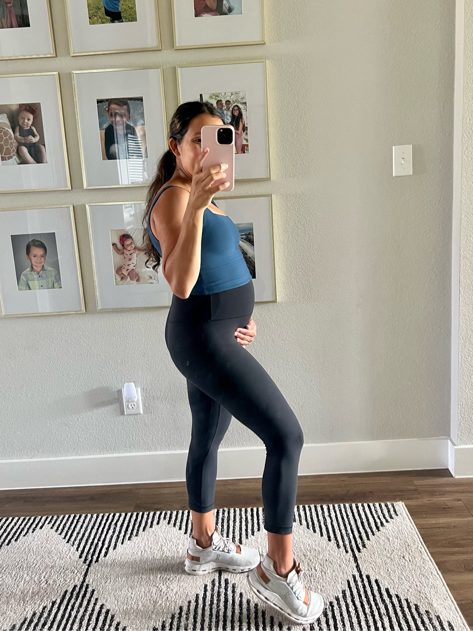 Workout outfit, Abercrombie, Abercrombie workout, Abercrombie active, active outfit, maternity, maternity workout outfit, on running shoes, on shoes

#LTKbump #LTKSeasonal #LTKfit