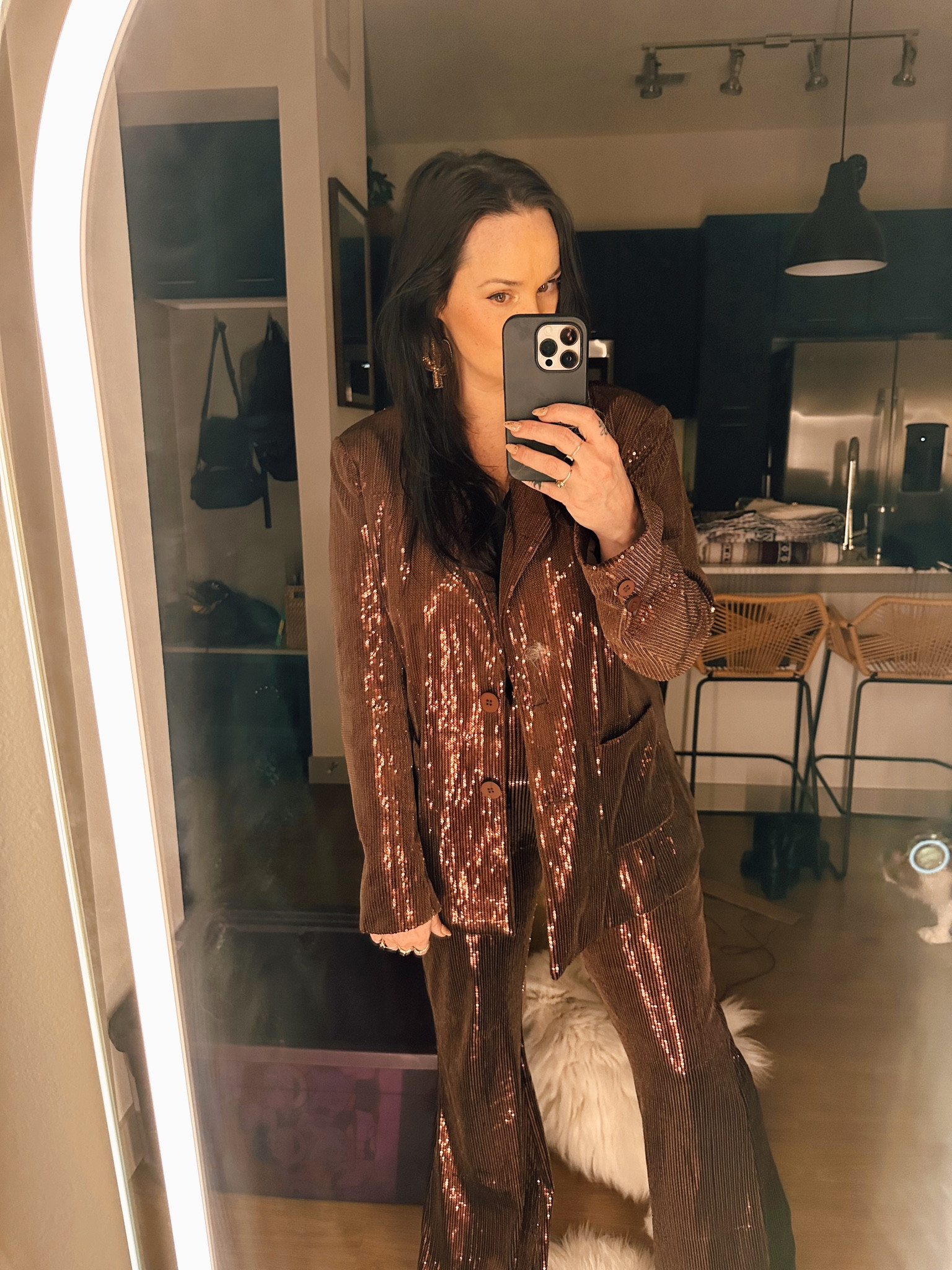 A sequin suit is a great way to switch things up for NYE from the standard sequin dress. Sure to make you feel like a baddie. ⚡️This suit is from Flat White and I’ve linked similar options.

#LTKcurves #LTKstyletip #LTKHoliday