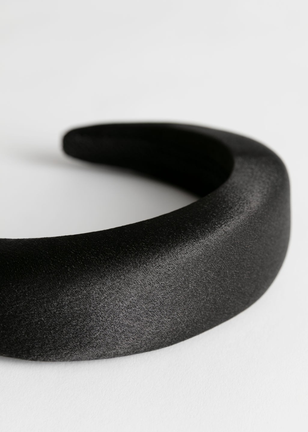 Chunky Satin Alice Headband | & Other Stories (EU + UK)