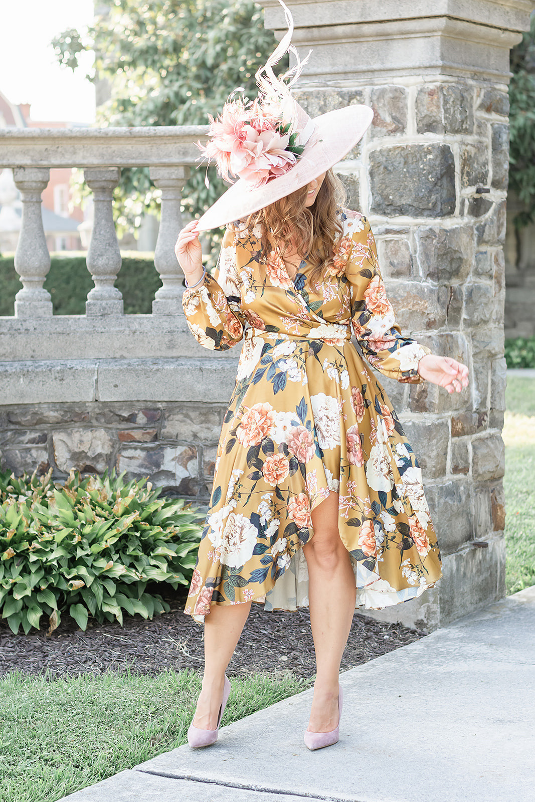 Derby Hat / Derby Fascinator / horse race fashion / hats for the horse races 

#LTKootd #LTKSeasonal #LTKFestival