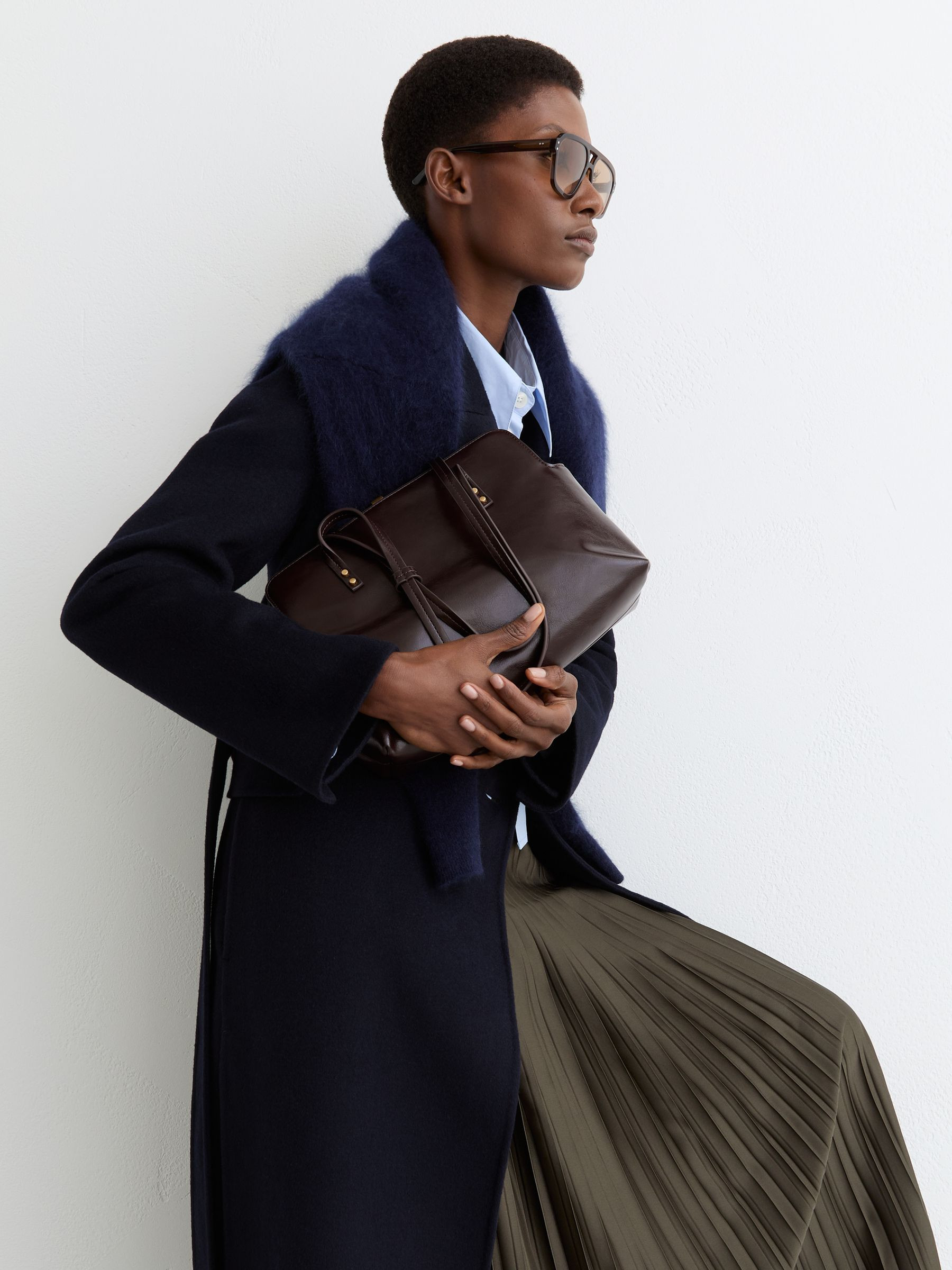 Reiss Frame Shoulder Bag in Burgundy | REISS | Reiss US