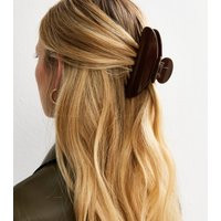 Brown Curved Bulldog Hair Clip New Look | New Look (UK)