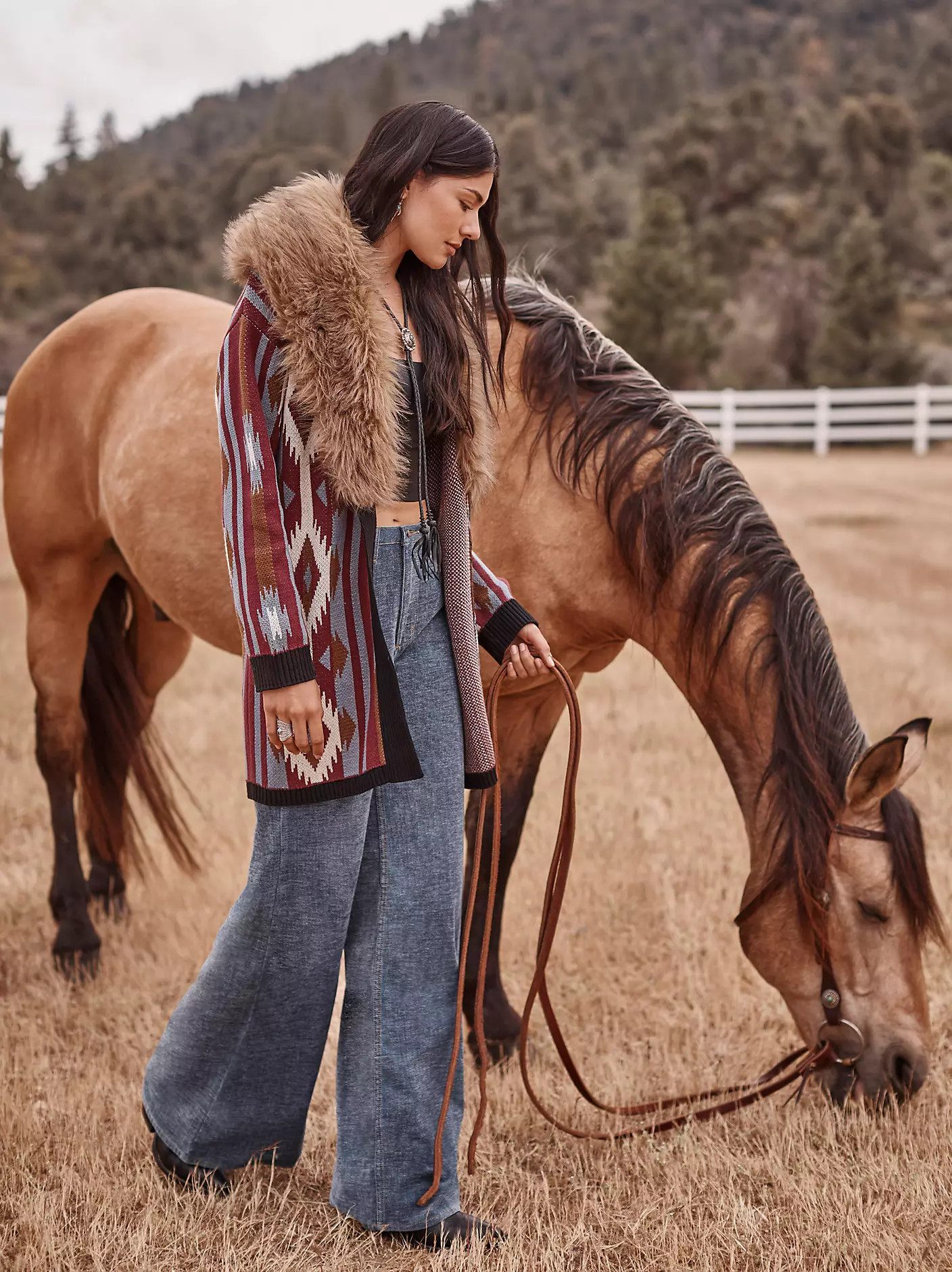 Lainey Wilson x Wrangler Faux Fur Collar Sweater | Wrangler