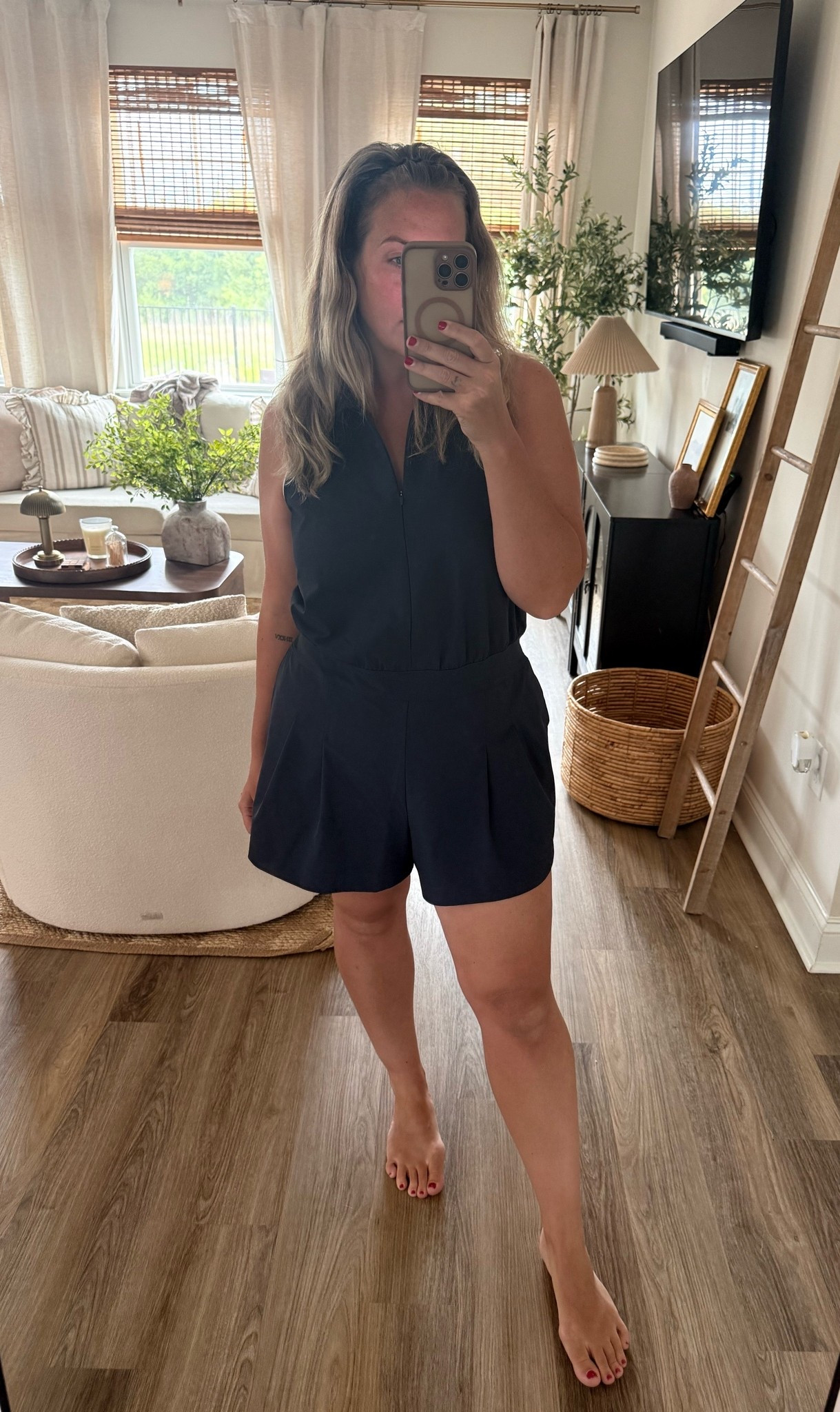 This one piece athletic jumper from Target is SO comfy & flattering 😍 Perfect for running errands, mom life, travel days, or just throwing on and looking put together without trying. The quality feels way more expensive than the price & it’s currently on sale 👏🏼 High sellout risk on this one!

Linked this along with more of my favorite affordable Target finds 🤍

#TargetStyle #TargetFinds #TargetFashion #AthleisureStyle #MomStyle #EverydayOutfit #AffordableFashion #TargetRun #ComfyStyle #CasualOutfit #OnePieceOutfit #JumpsuitStyle #OOTD #FashionFinds #TargetDeals #NeutralStyle #EasyStyle #MomFashion #SaleFinds #FacebookReels #ViralFinds #AffordableStyle