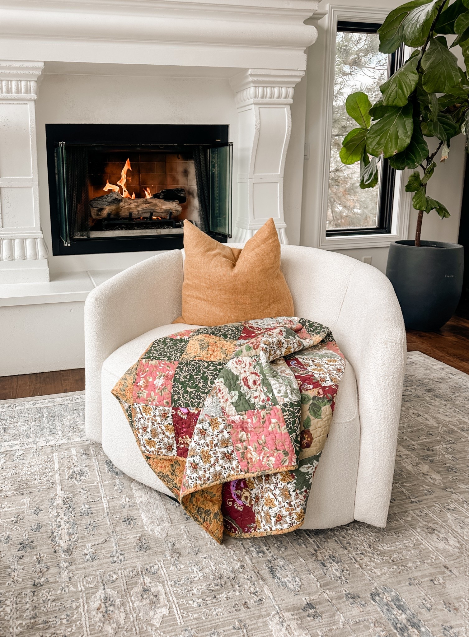 Love this oversized swivel chair from Walmart. Comes in a few color options. 

Sarah Joy, living room, oversized chair, Amazon finds 

#LTKFindsUnder100 #LTKHome