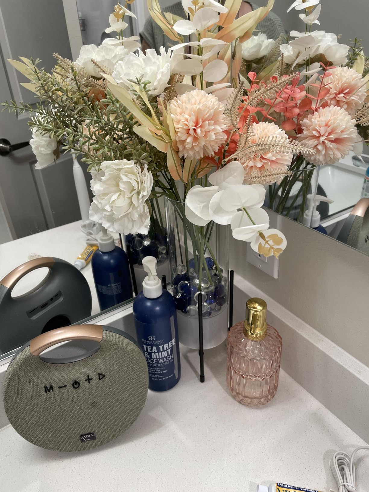 KIRIFLY Artificial Fake Flowers Plants Silk Flower Arrangements Wedding Bouquets Decorations Plas... | Amazon (US)