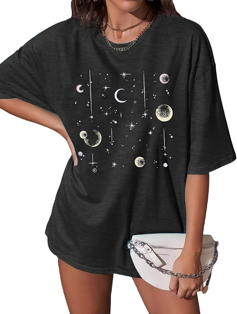 Moon Shirts Women Oversized Fashion Celestia T-Shirt Vintage Phase Moon Shirts Astronomy Graphic ... | Amazon (US)