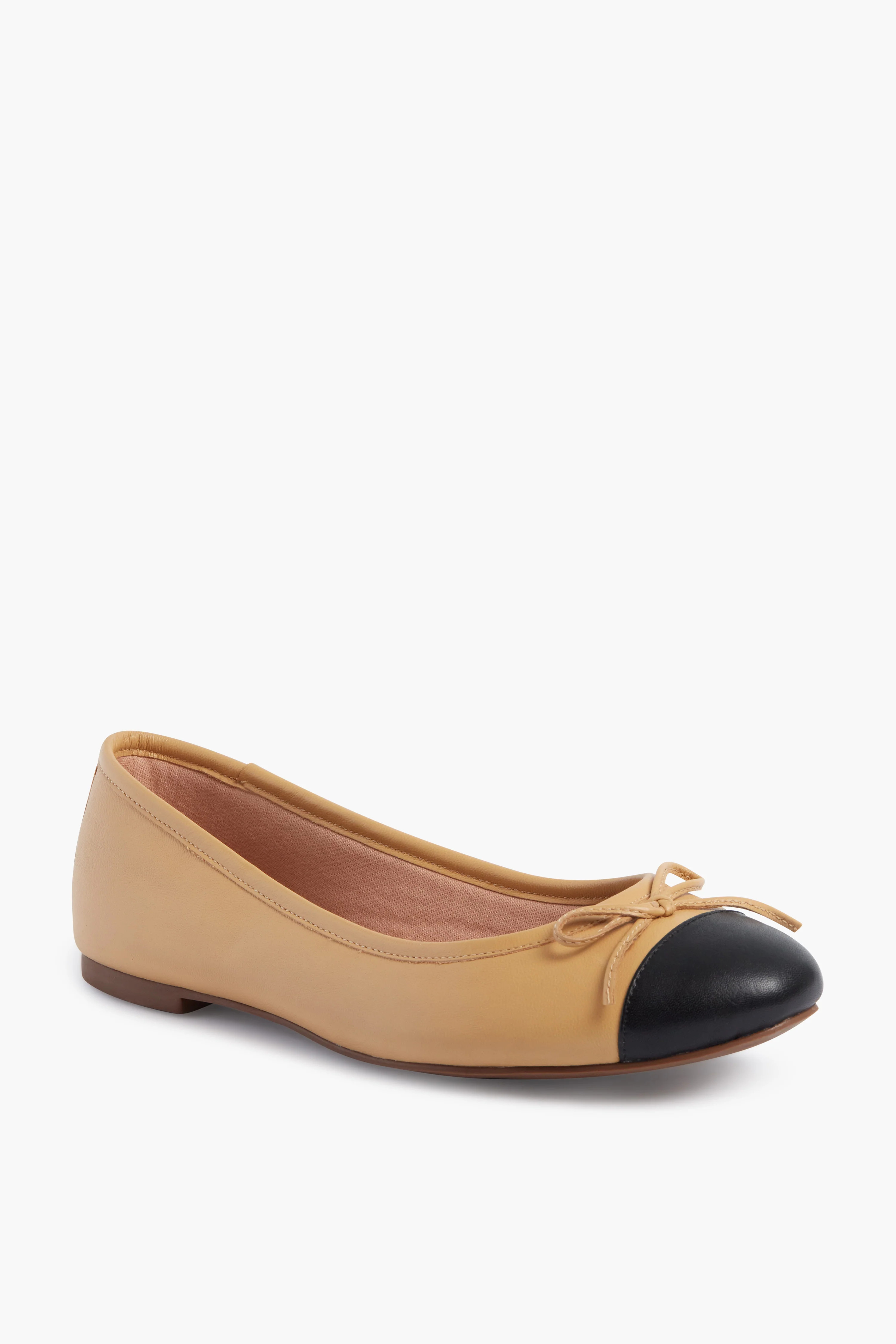 Camille Cap Toe Leather Flats | Tuckernuck (US)