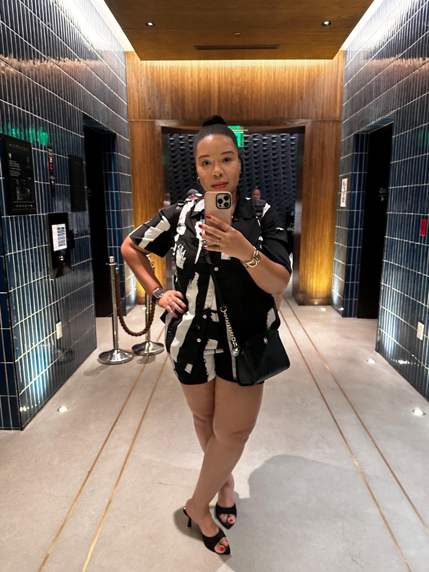 This outfit has become my “when in doubt” outfit for drinks or dinner with the girls or the family.

#LTKMidsize #LTKStyleTip #LTKFindsUnder50