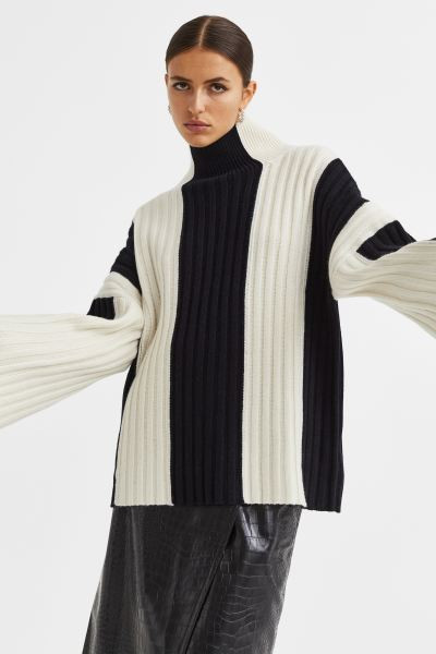 Wełniany sweter oversize | H&M (DE, AT, CH, NL, FI)