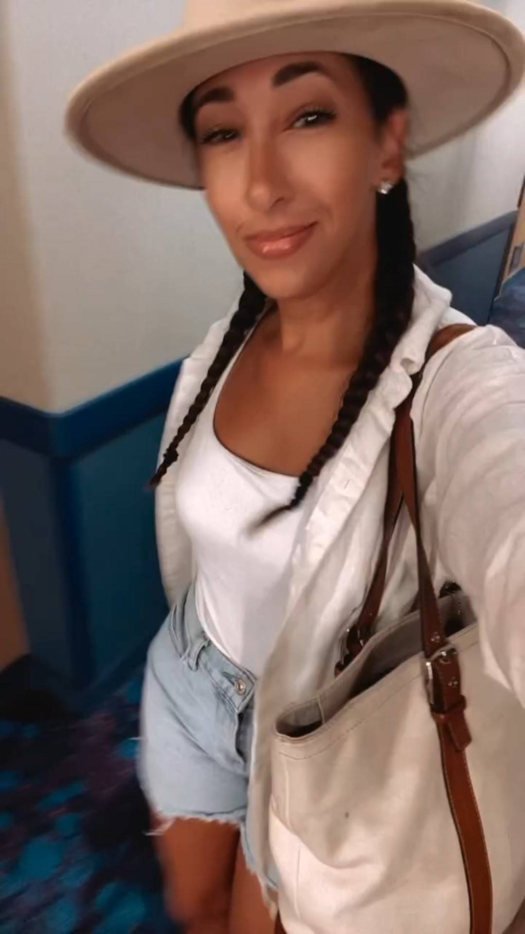 Let me take a moment to introduce myself -

I’m Tori, I love to share my adventures, travels, outfits, and all things horse related with all of you. What started as just a highlight reel full of things I love, turned into something bigger - recommendations for what to wear on adventures, dates, to events, or just outfits for daily life.