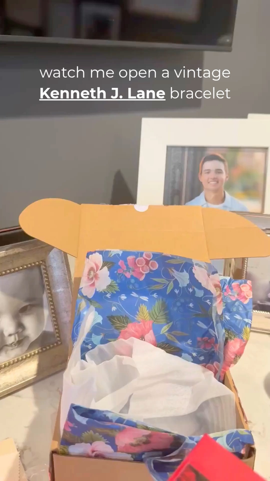 I love collecting vintage jewelry, especially to update a look, or make a statement. Watch me open up a vintage Kenneth j. Lane piece from the 70's. I am in🩷
#LTKover50 #LTKfashion  

 #LTKootd #LTKOver40