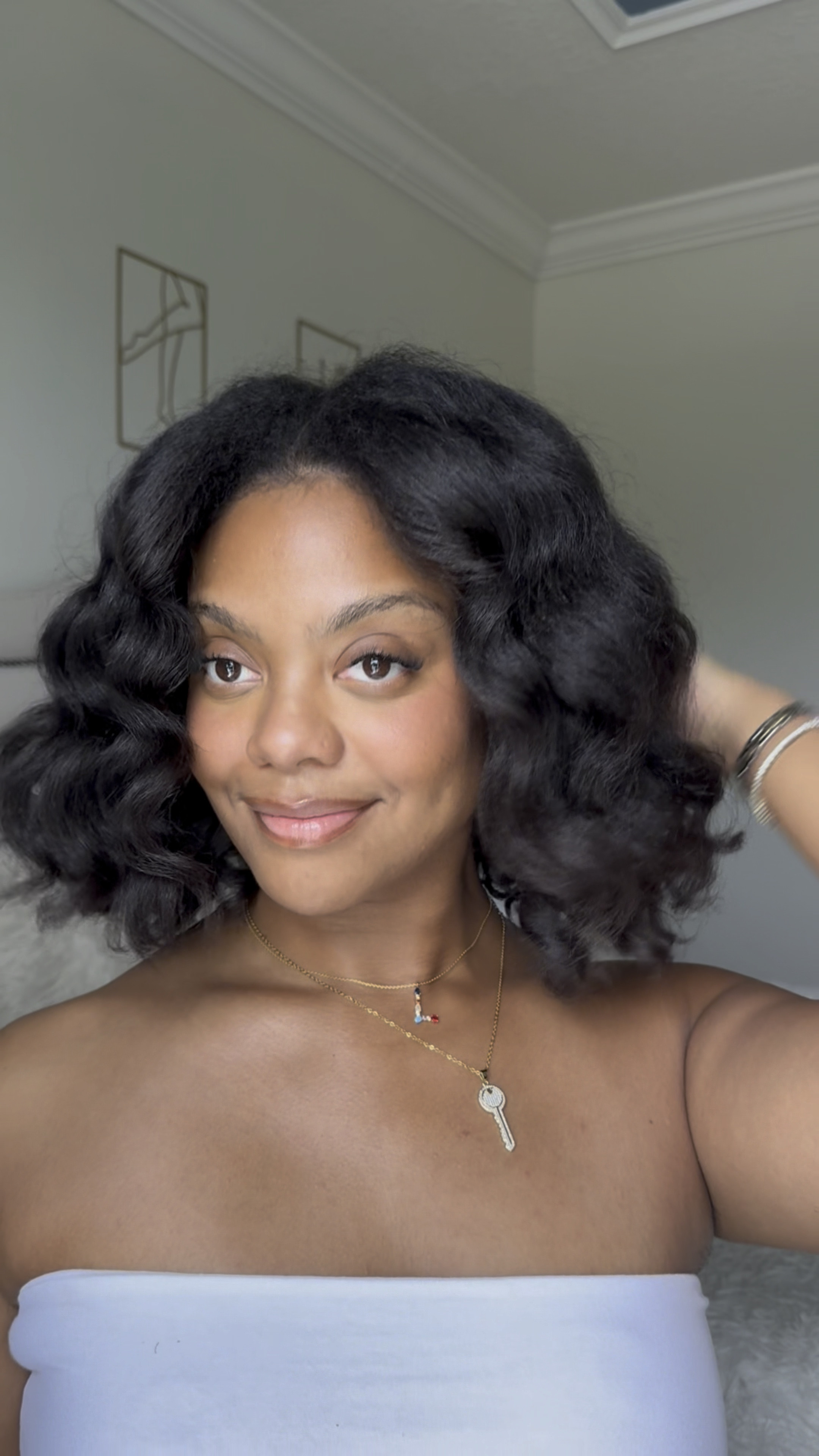 Heatless curls for the girlsss ❤️

#LTKbeauty #LTKVideo