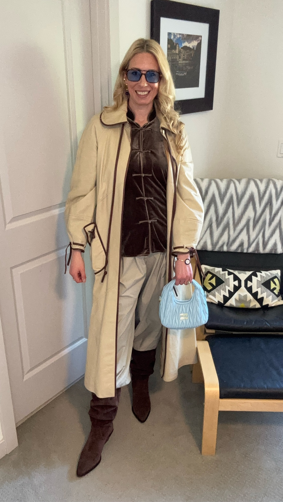 Vintage leather coat, mandarin top and cuff links from @ebay
Balloon pants @h&m  
Boots @Zara 
Bag @miumiu
Sunglasses @amazon

#LTKootd #LTKOver40 #LTKTall