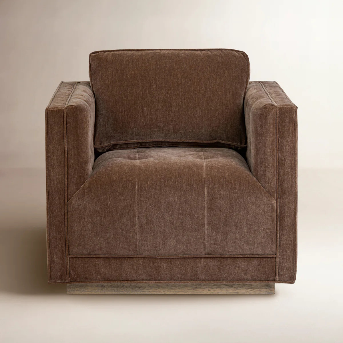 Calabrese Kiera CAL117 Compliant 32'' Wide Tufted Swivel Club Chair | Birch Lane