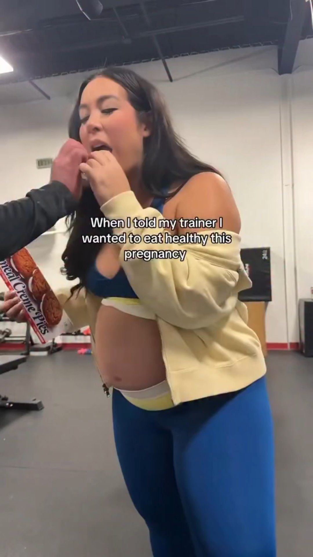 It’s called balance, ok. Wearing an XL in the set!
-
-
-
Midsize fashion, activewear, pregnancy, workout outfits, matching set, ootd, mom style, what to wear to gym 

#LTKfitnessgoals #LTKMidsize #LTKActive