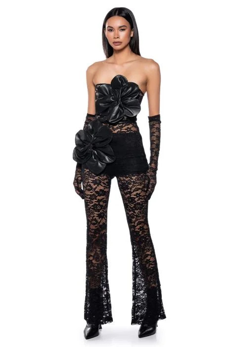 FLOWER POWER LACE JUMPSUIT | AKIRA