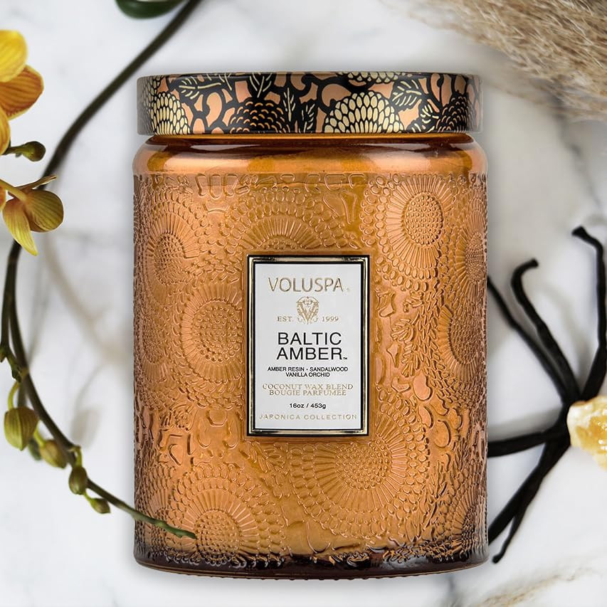 Voluspa Spiced Pumpkin Latte Candle | Small Glass Jar | 5.5 Oz | All Natural Wicks and Coconut Wax f | Amazon (US)