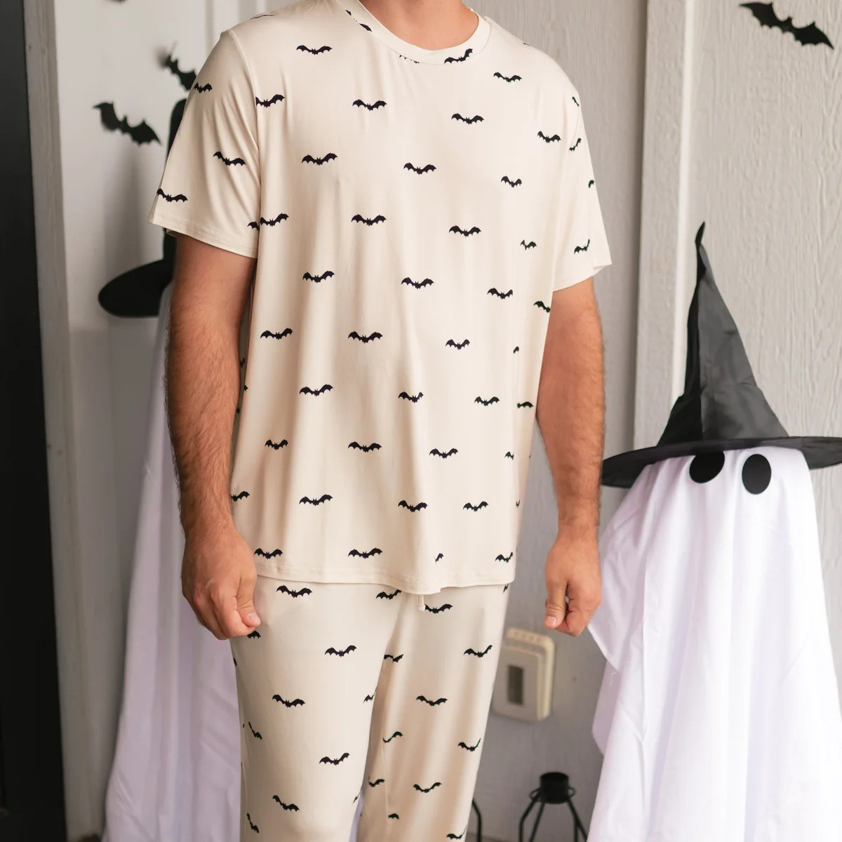 Adult Jogger Set In Cream Bats | Silks Design