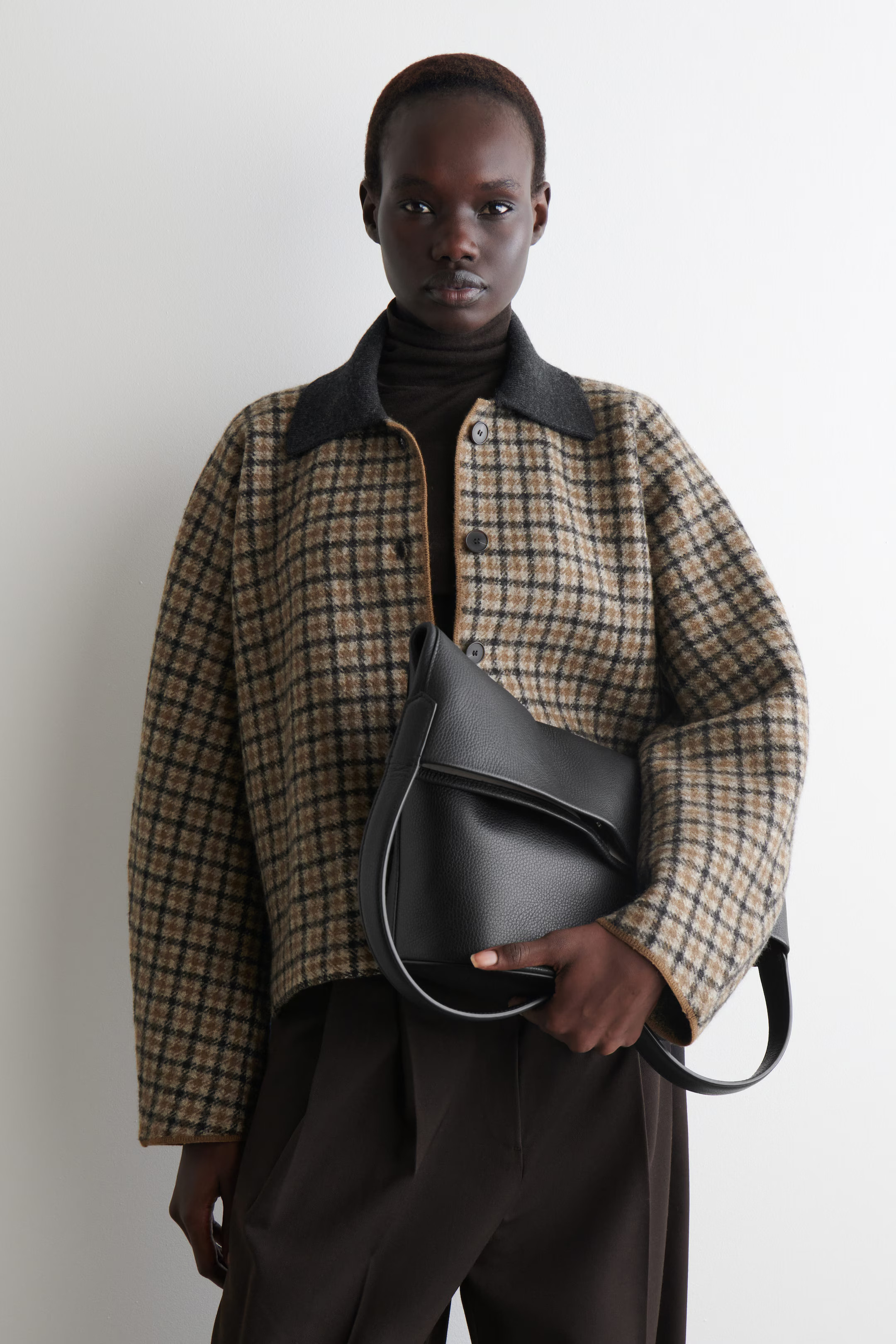 PARADIGM TOTE BAG - LEATHER - BLACK | COS US | COS (US)