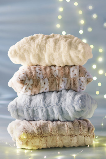 La Parisienne Faux Fur Pillow | Soft Surroundings