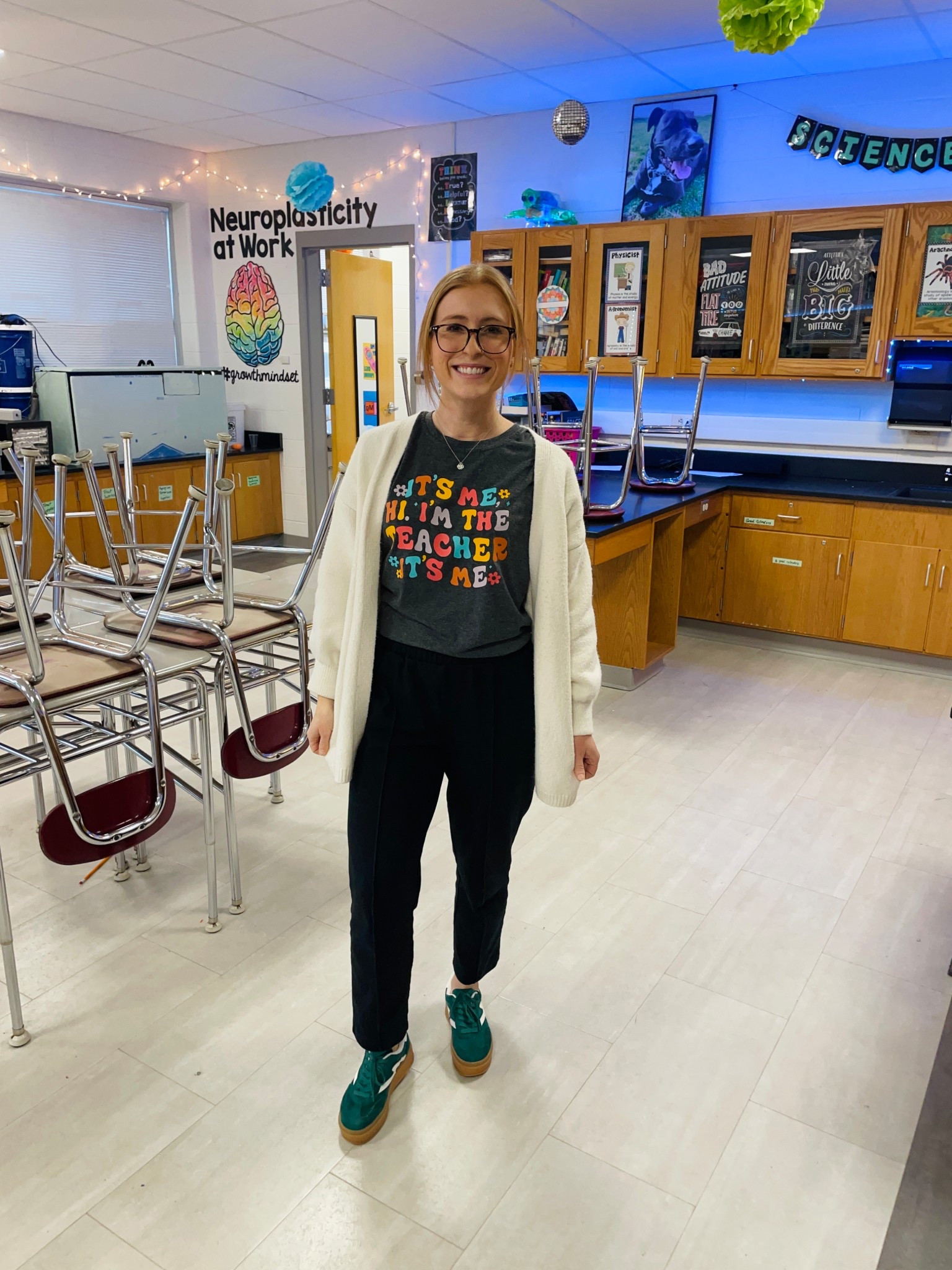 My favorite teacher T-shirt with the most fun sneakers!

#LTKFindsUnder50 #LTKShoeCrush