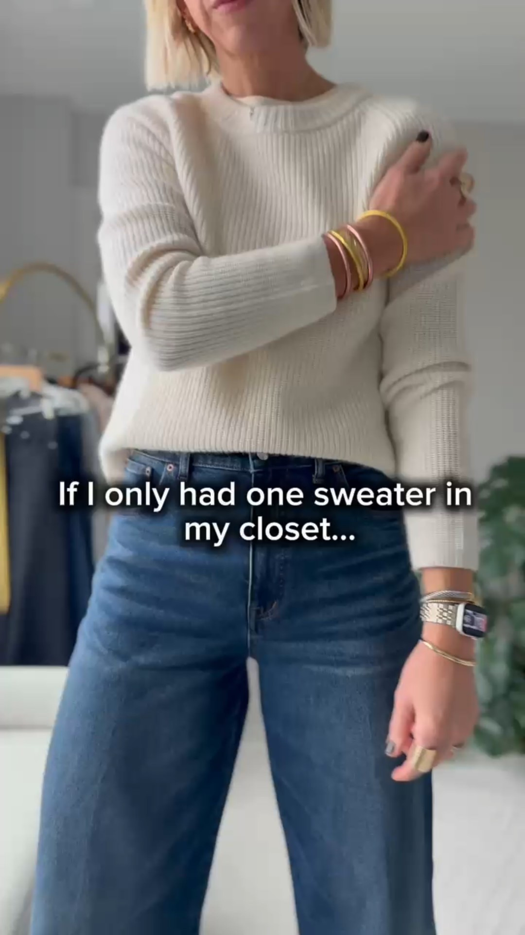 If I only had 1 sweater, it would 100% be this one!

#LTKmomlife #LTKSeasonal #LTKootd