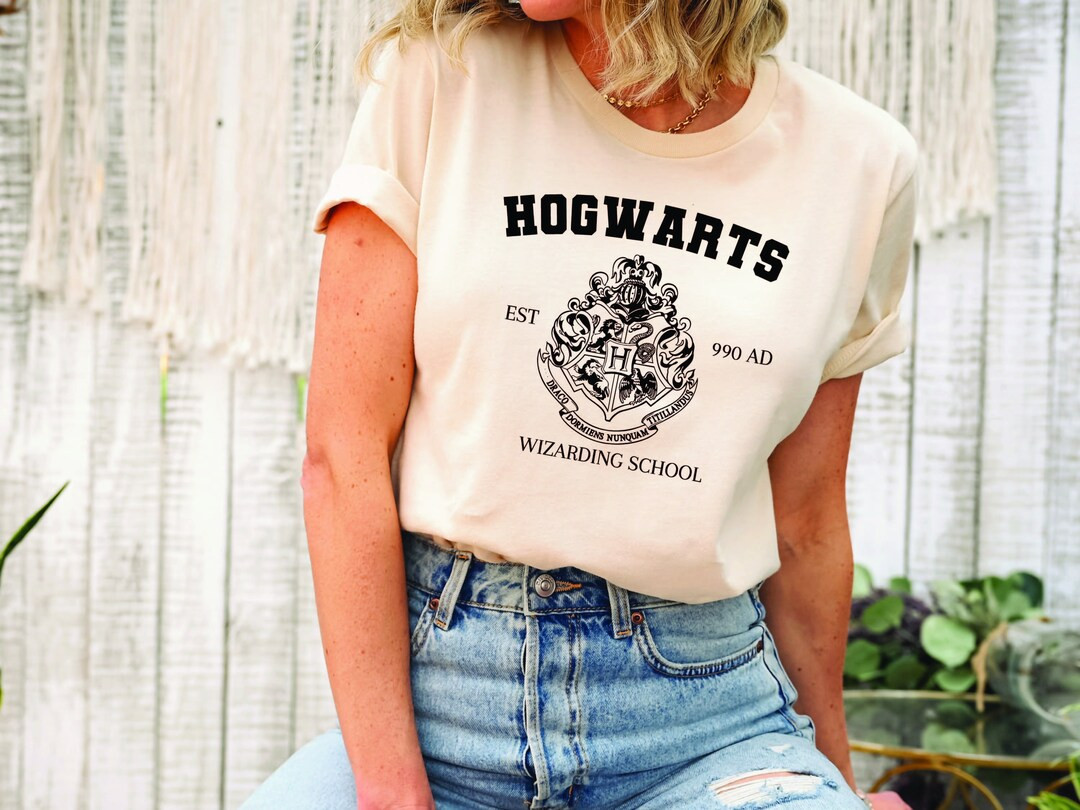 Hogwarts Shirt Wizard Shirt Wizard Sweatshirt Hogwarts - Etsy | Etsy (US)