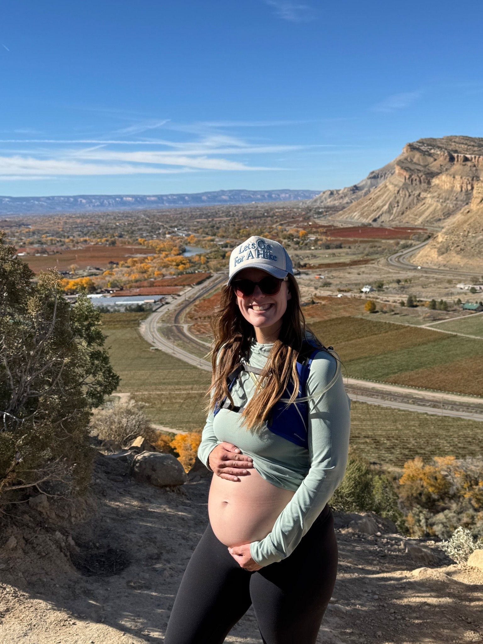 Bump friendly hiking outfit✨🤰🏻🥾

Sun shirt: small
Lululemon aligns: 6

Active maternity, hiking outfit, hiking clothes, hiking gear

#LTKActive #LTKBump #LTKTravel