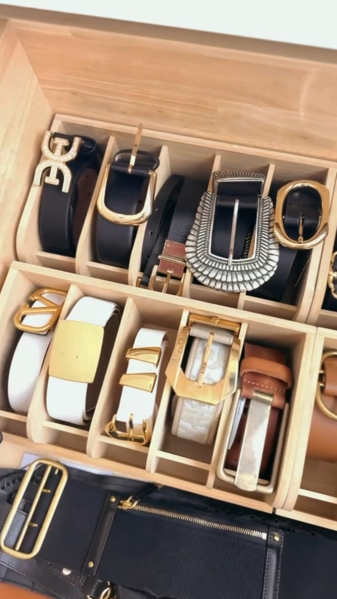 Quick & affordable Amazon organization hack for belts

#LTKHome