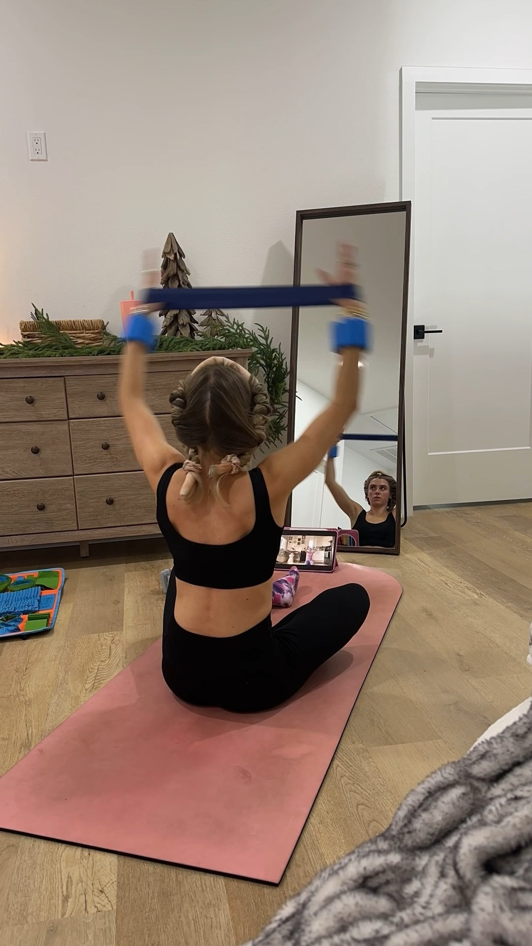 QINSEN Ribbed Workout Outfits for Women 2 Piece Seamless Sport Bra High Waist Yoga Leggings Sets. #workoutgear #workoutwear #pilates #ootd #outfit #athleticwear #athleticoutfit #bikershorts #sportsbra #pilatesoutfit #athleisure #bala #pilatesworkout #pilateslovers #pilatestiktok #balabangles Bala use code SLOANE15. #LTKFitness #LTKWatchNow

#LTKFindsUnder50 #LTKActive #LTKfitnessgoals