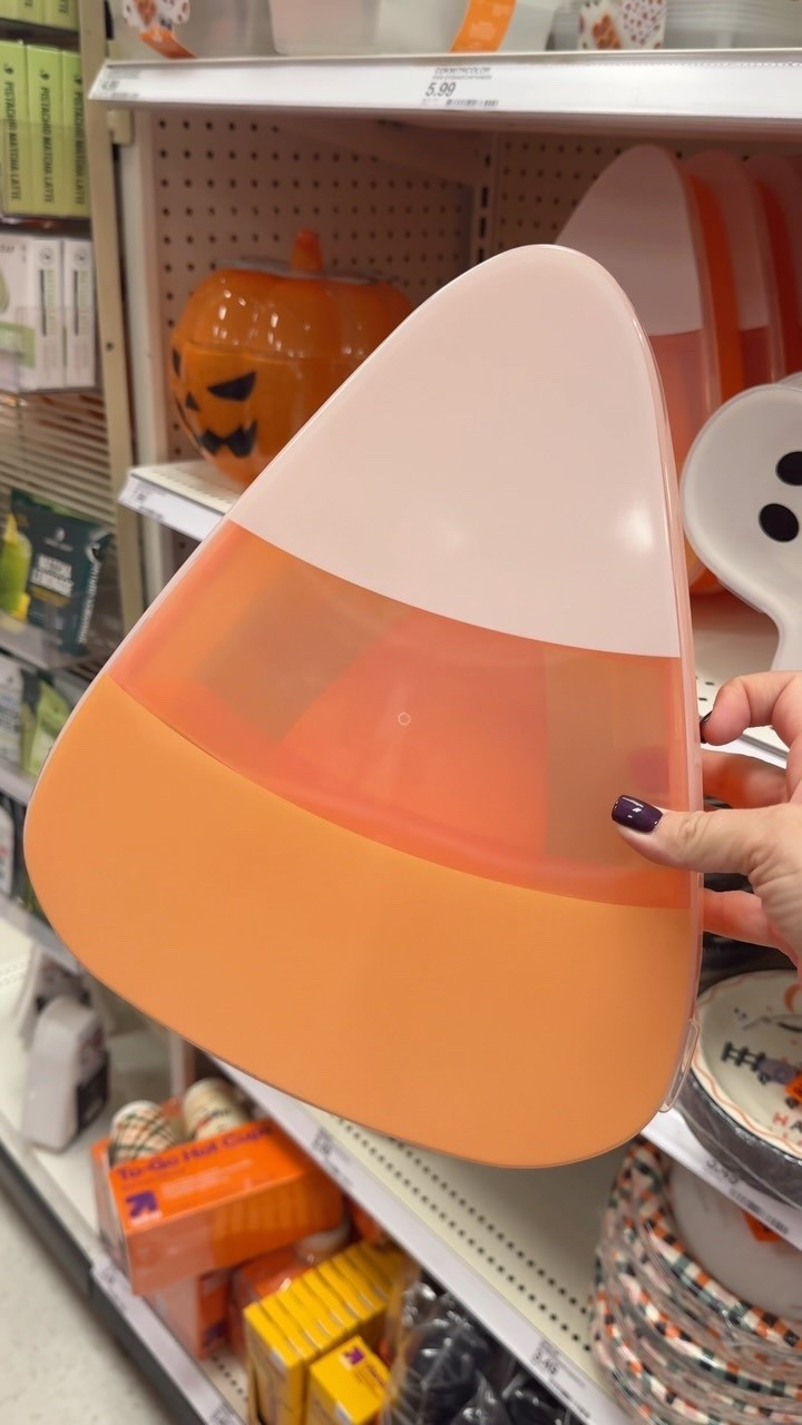 New Halloween Snackle  and gift boxes at Target! 🎃🕸️🕷️Follow + comment “SHOP” for a link! (make sure you’re following to receive it) ✨ & if you love Holiday finds and gift ideas, follow along for more! 

#Targetpartner #ltk  #targetstyle #shoppingvlog #newattarget