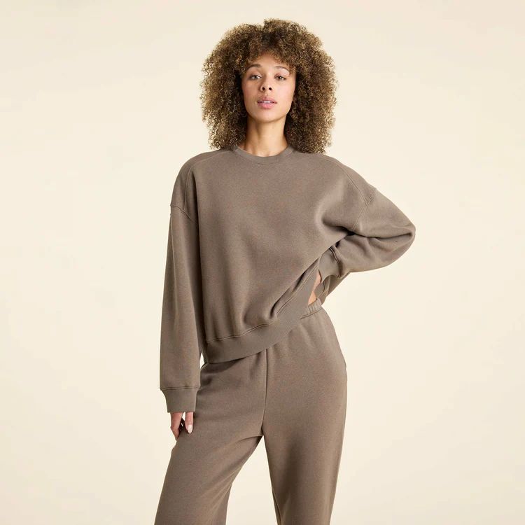 Classic Crewneck Sweatshirt | Mocha | nuuds