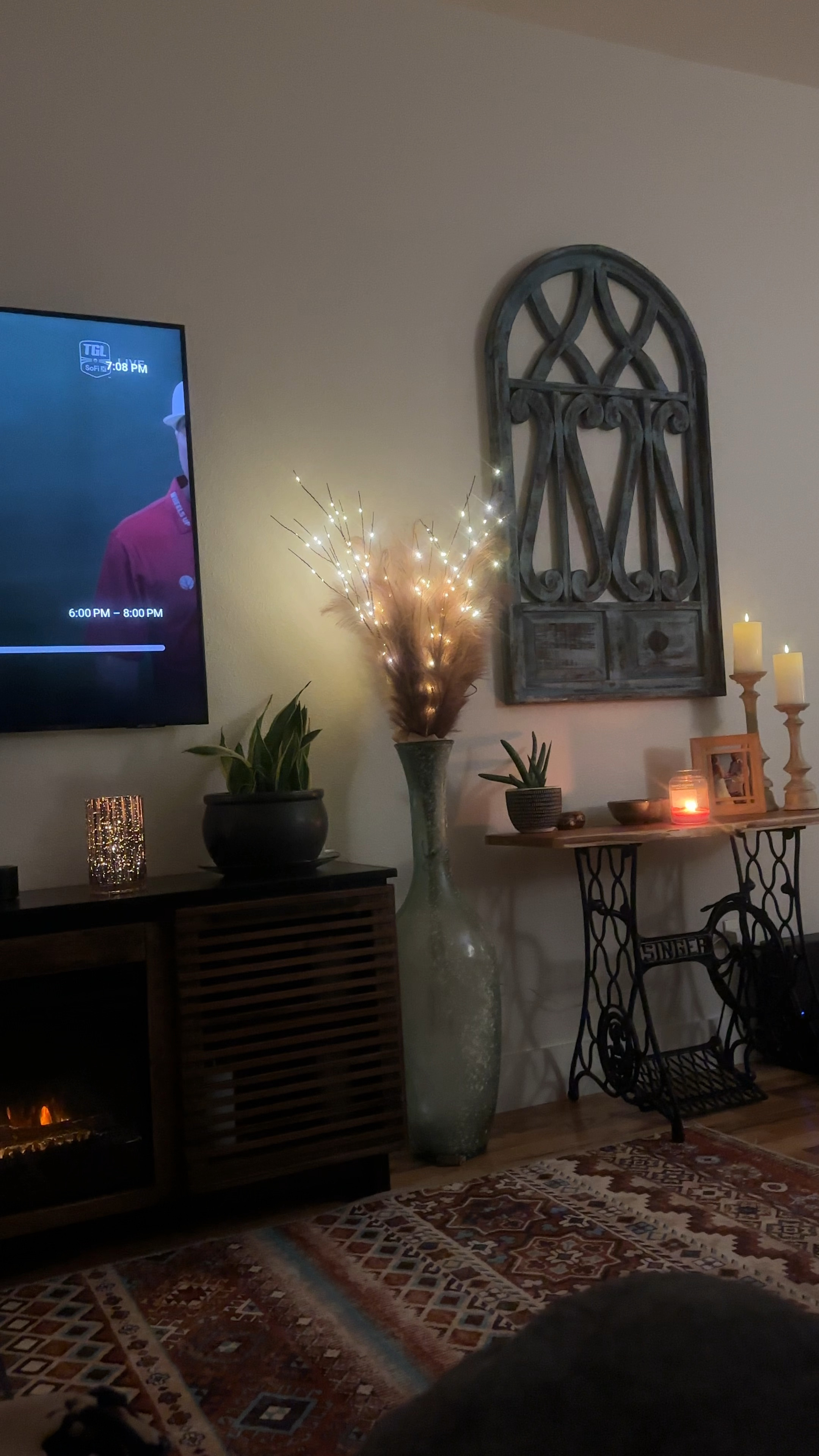 I am obsessed with these lighted branches 🤩 they are so fun and look so good added into a floral arrangement or on their own

#LTKFindsUnder50 #LTKHome