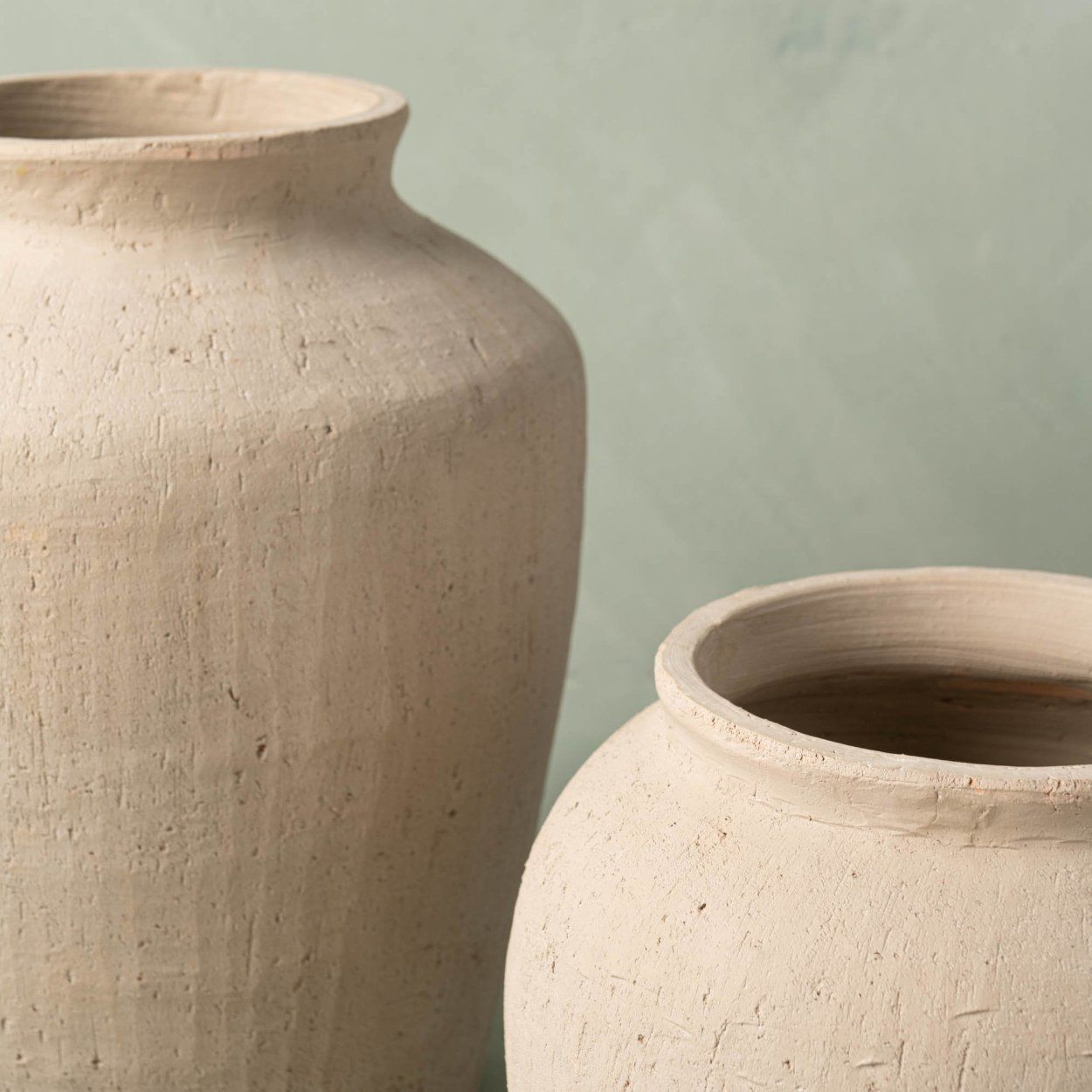 Textured Adrienne Vase | Magnolia