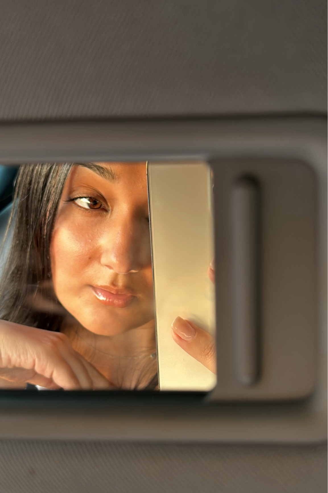 skincare routine lately

+ summer fridays gel cleanser
+ 4am rest/rise serum 
+ rhode lip peptides 



#LTKTravel #LTKBeauty #LTKFindsUnder100