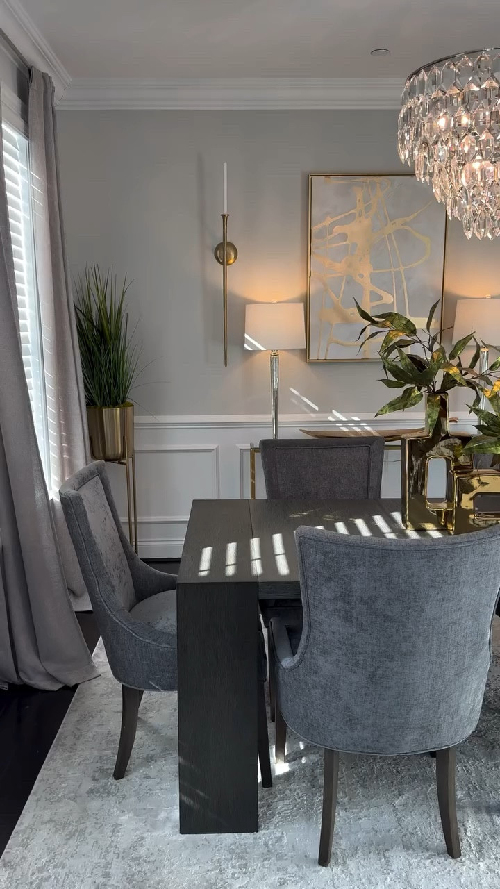 Day 3 of being at home because of the snow and I’m not even upset. I’m thanking God for this time to rest🥰. Yall be safe out there🙏🏾.

#snowstorm #snowday #resting #homedecor #beautifulhomes
