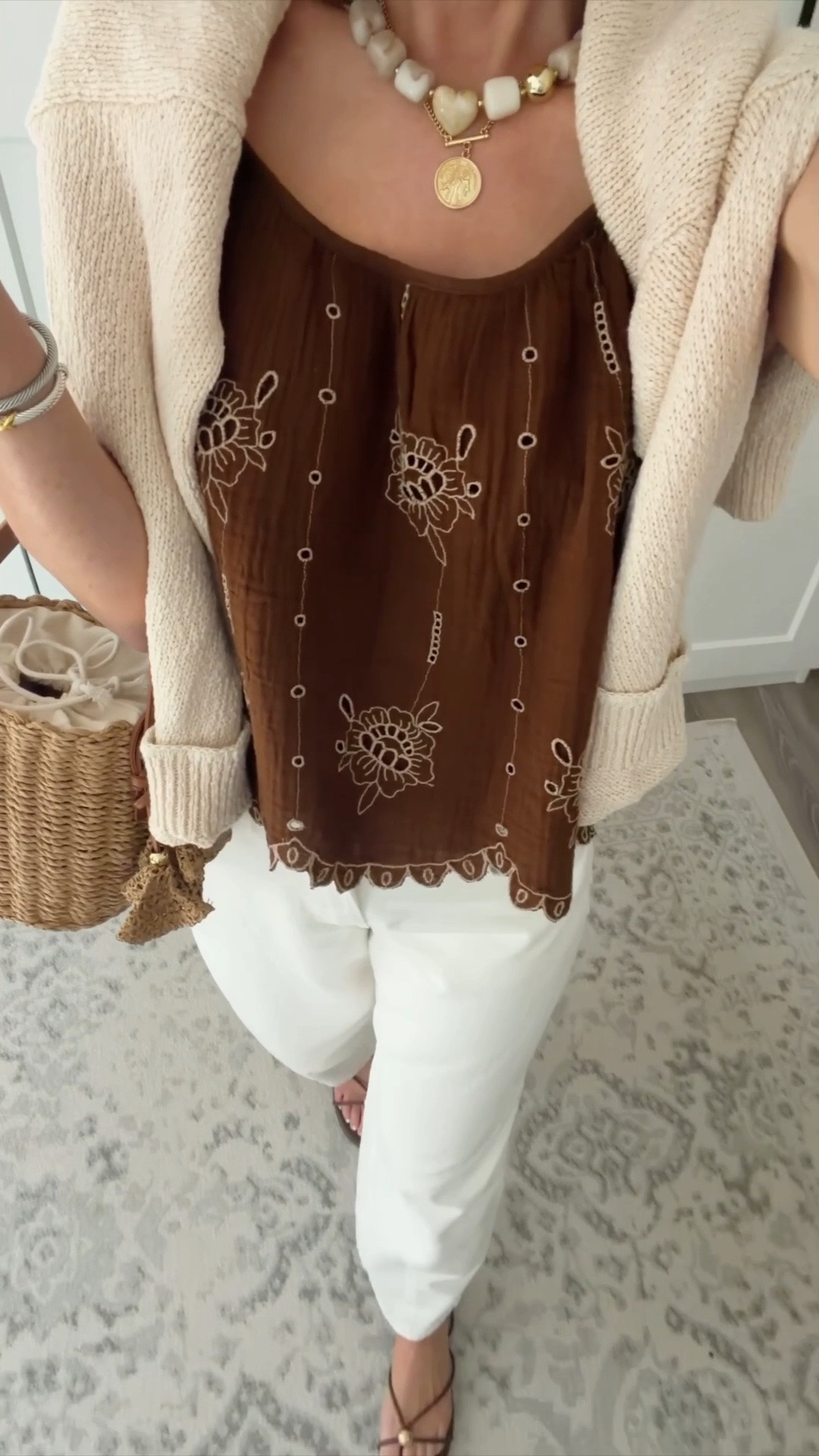 @target #ad #sponsored
Target summer neutrals are a whole vibe and I’m here for it
Neutral vacation outfit, white jeans

#LTKootd #LTKSeasonal #LTKSaleAlert