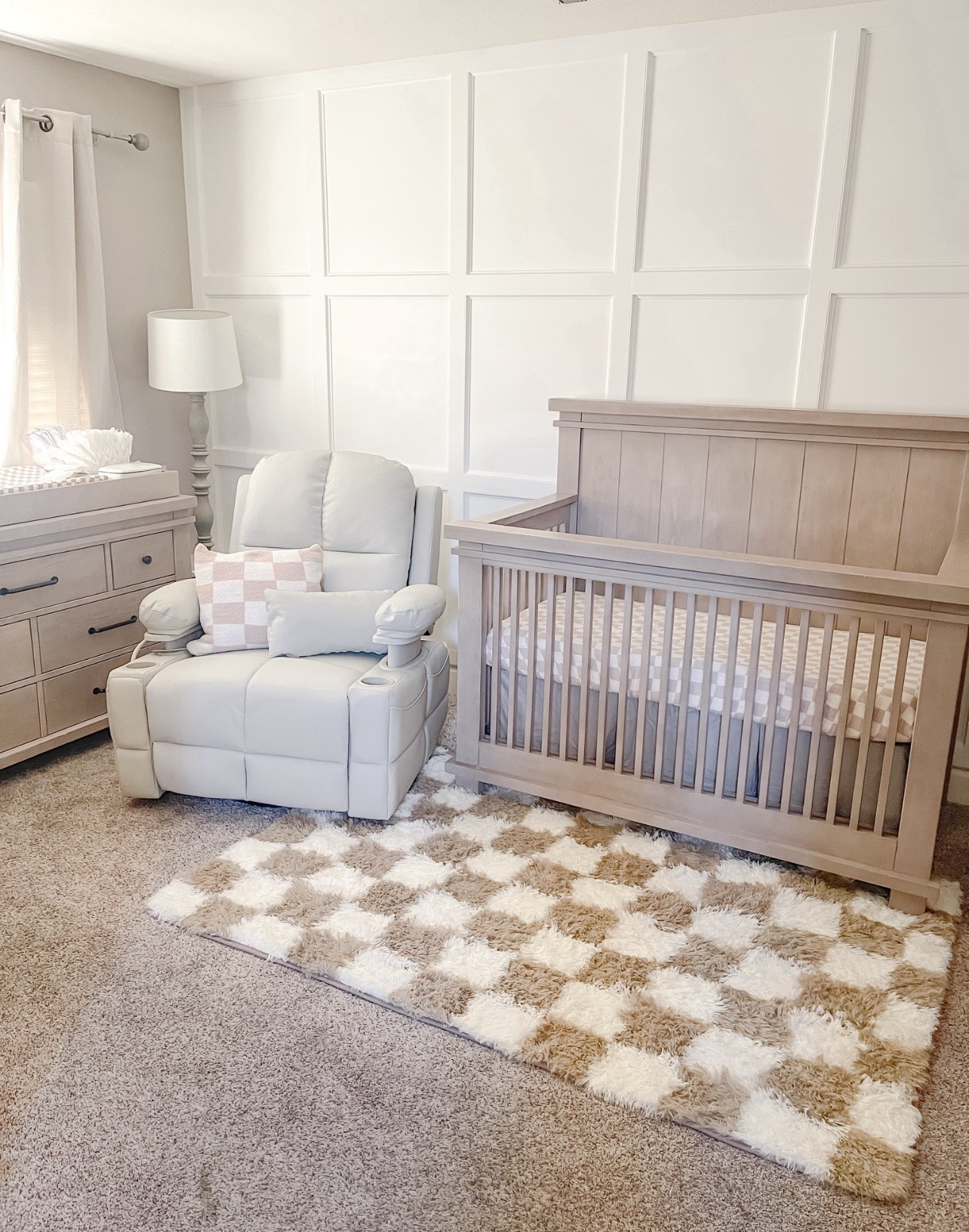 Gender Neutral Nursery 🤍

Nursery, nursery decor, tan nursery, beige nursery, checkered decor, checkered nursery, checkered room



#LTKHome #LTKBump #LTKBaby