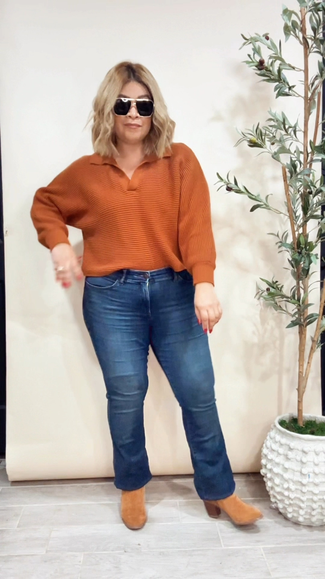 Is this the color of Fall or what?? I love me a good rust color sweater for the fall chicas! It reminds me of the Fall leaves , pumpkin spice and caramel apples am I right? For reference I’m wearing XL but I would size up simply because I would like it a little longer for me. 🍂🤍🍁

#LTKMidsize #LTKPlusSize #LTKStyleTip