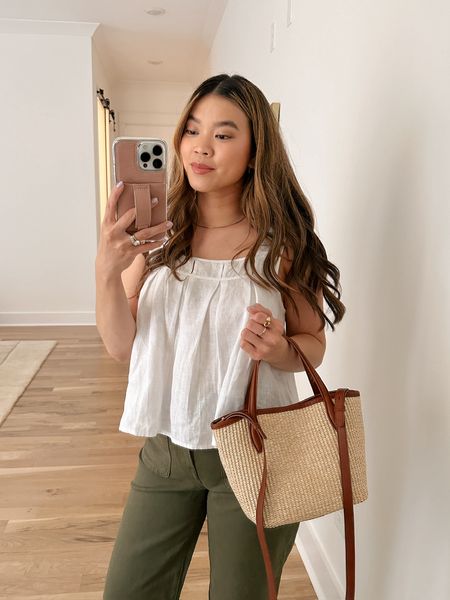 Love this bag from Madewell! 

vacation outfits, Nashville outfit, spring outfit inspo, family photos, postpartum outfits, work outfit, resort wear, spring outfit, date night, Sunday outfit, church outfit, country concert outfit, summer outfit, sandals, summer outfit inspo

#LTKItBag #LTKSeasonal #LTKStyleTip