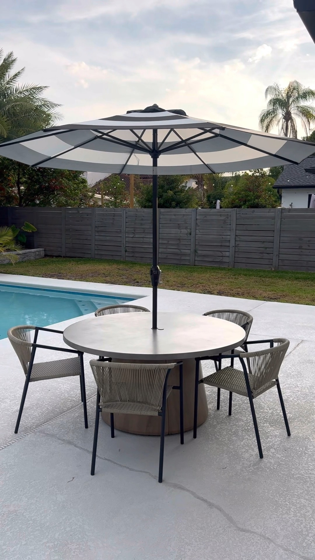 We are in love with our new patio table + chair find, everything under 1k! Chairs, table and umbrella! We are getting ready for Summer over here in our new home! #outdoorpatiotable #patiofurniture #summerentertaining #summerhosting

#LTKHome #LTKWatchNow #LTKSeasonal