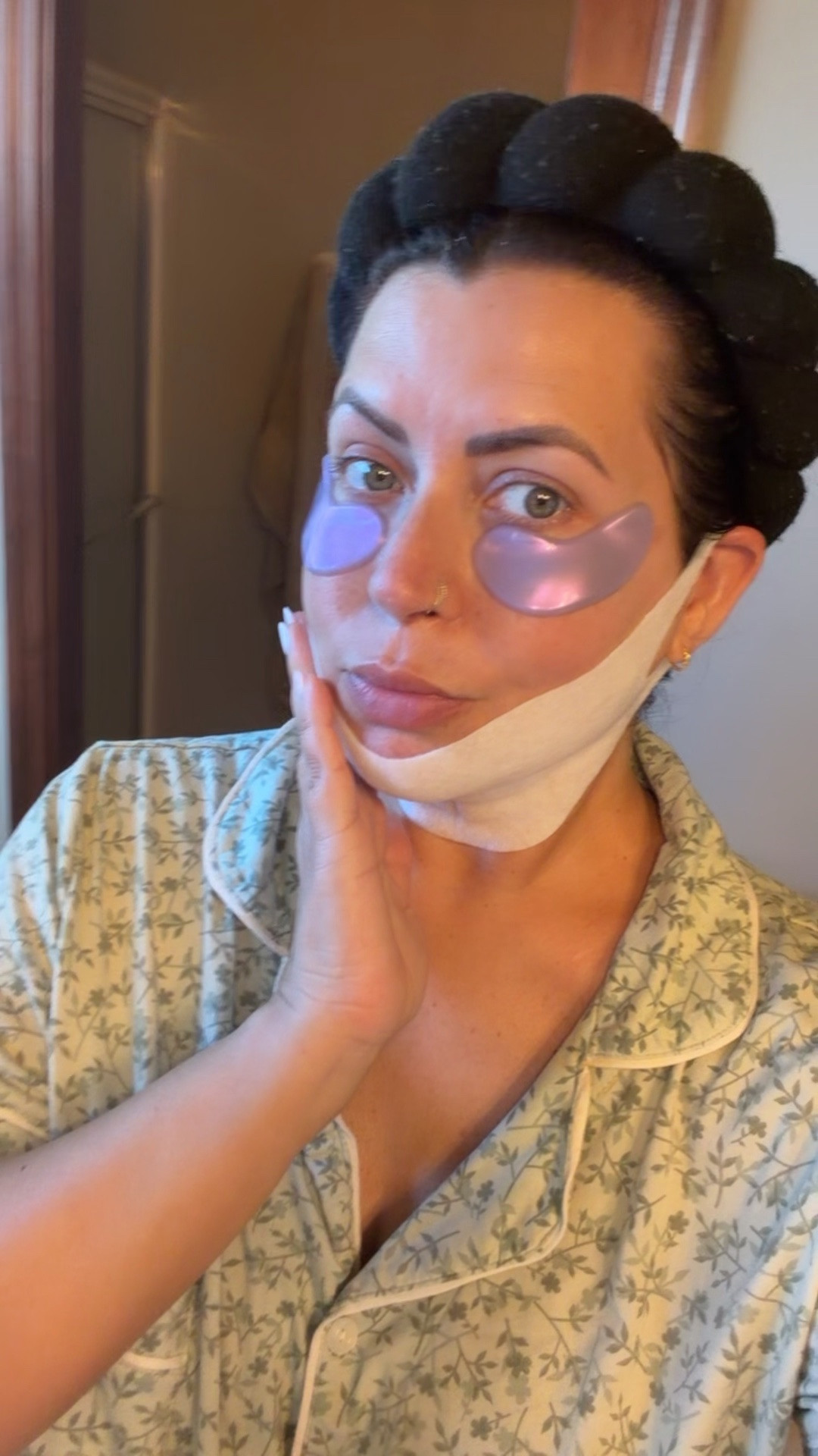 The best double chin mask and eye masks. 