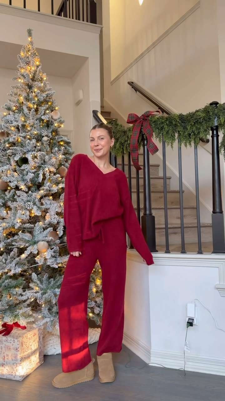 The perfect cozy lounge set for winter! Feels like an actual blanket! Love that it is nursing friendly as well. I'm wearing a size M in the set and S in this fleece lined denim jacket!  

 

#LTKHoliday #LTKgrwm #LTKootd