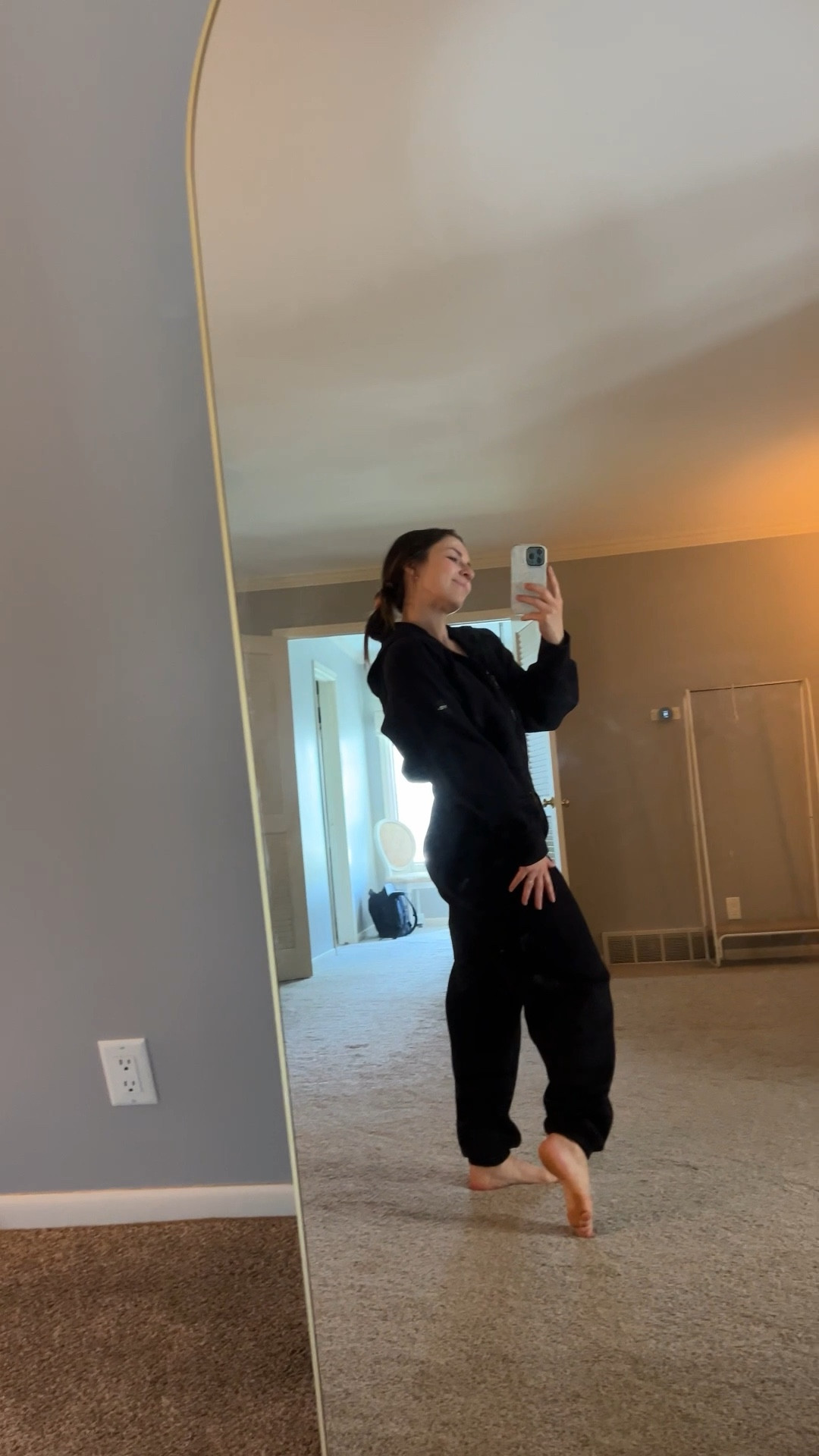 For the girlies who need a new cozy set that makes them feel like a baddie 😍 

#LTKPetite #LTKSeasonal