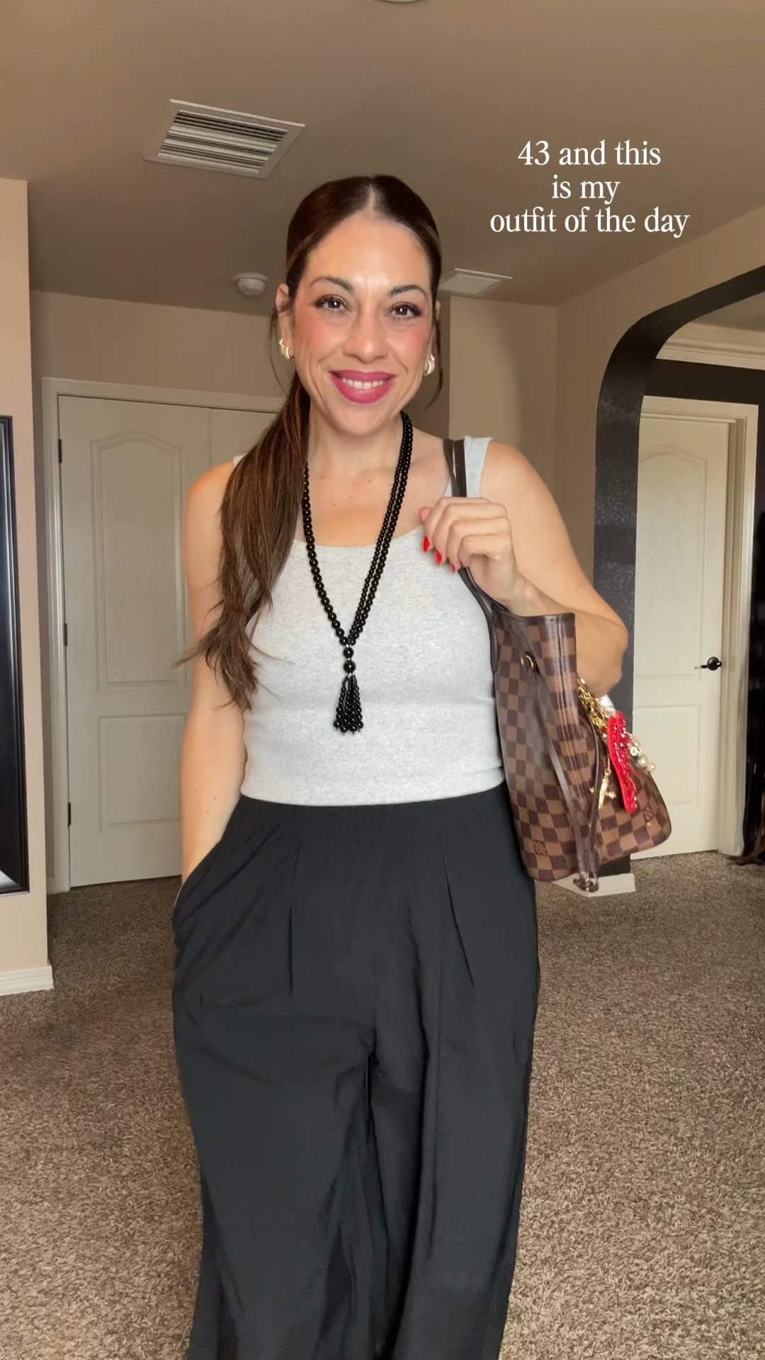 Outfit of day casual and effortless for a day filled with errands #aerie

#LTKootd #LTKmomlife #LTKOver40