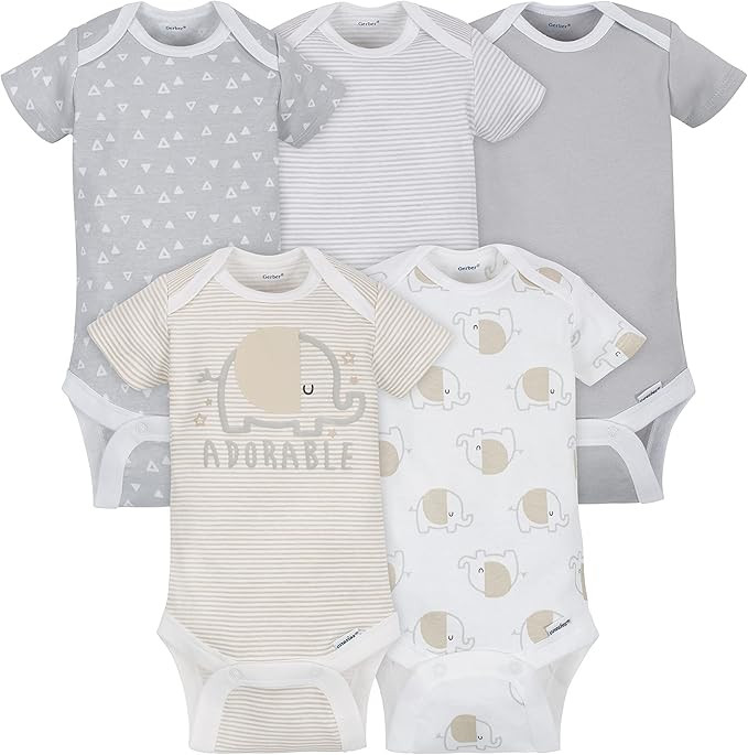 Gerber Baby-Girls 5-Pack Short Sleeve Variety Onesies Bodysuits | Amazon (US)