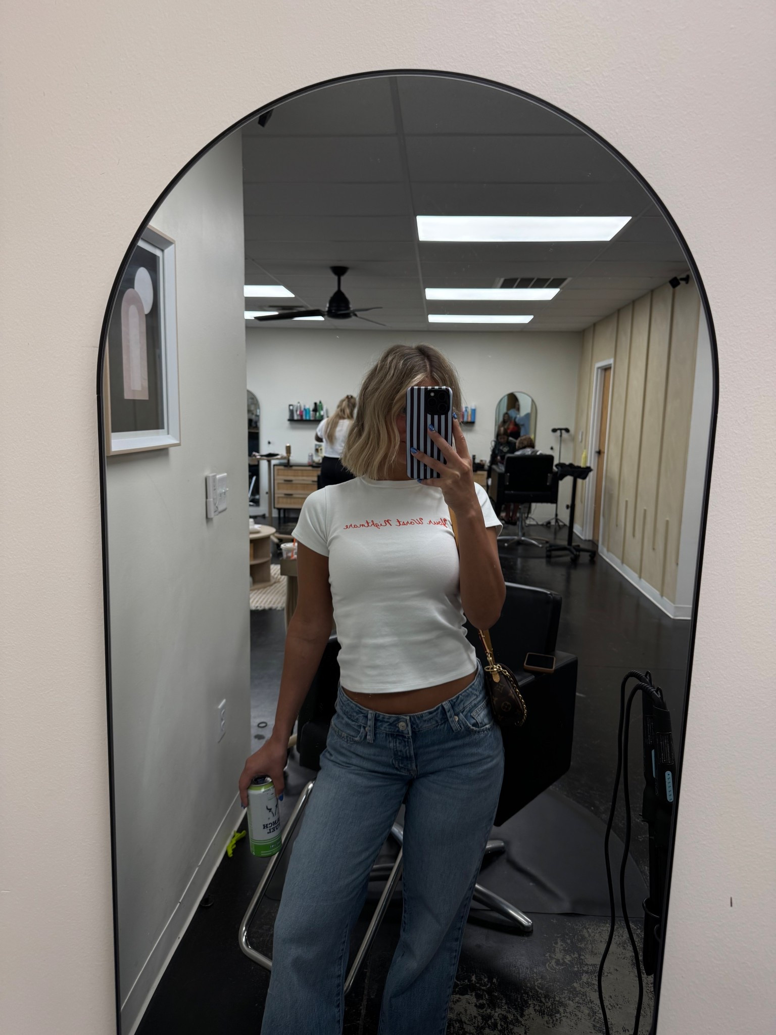These jean are EVERYTHING! Very low rise & im wearing a 27 :)

#LTKootd