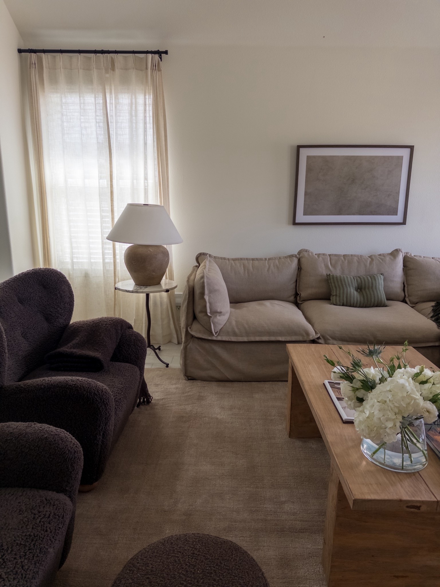 spring living room 

#LTKSeasonal #LTKHome