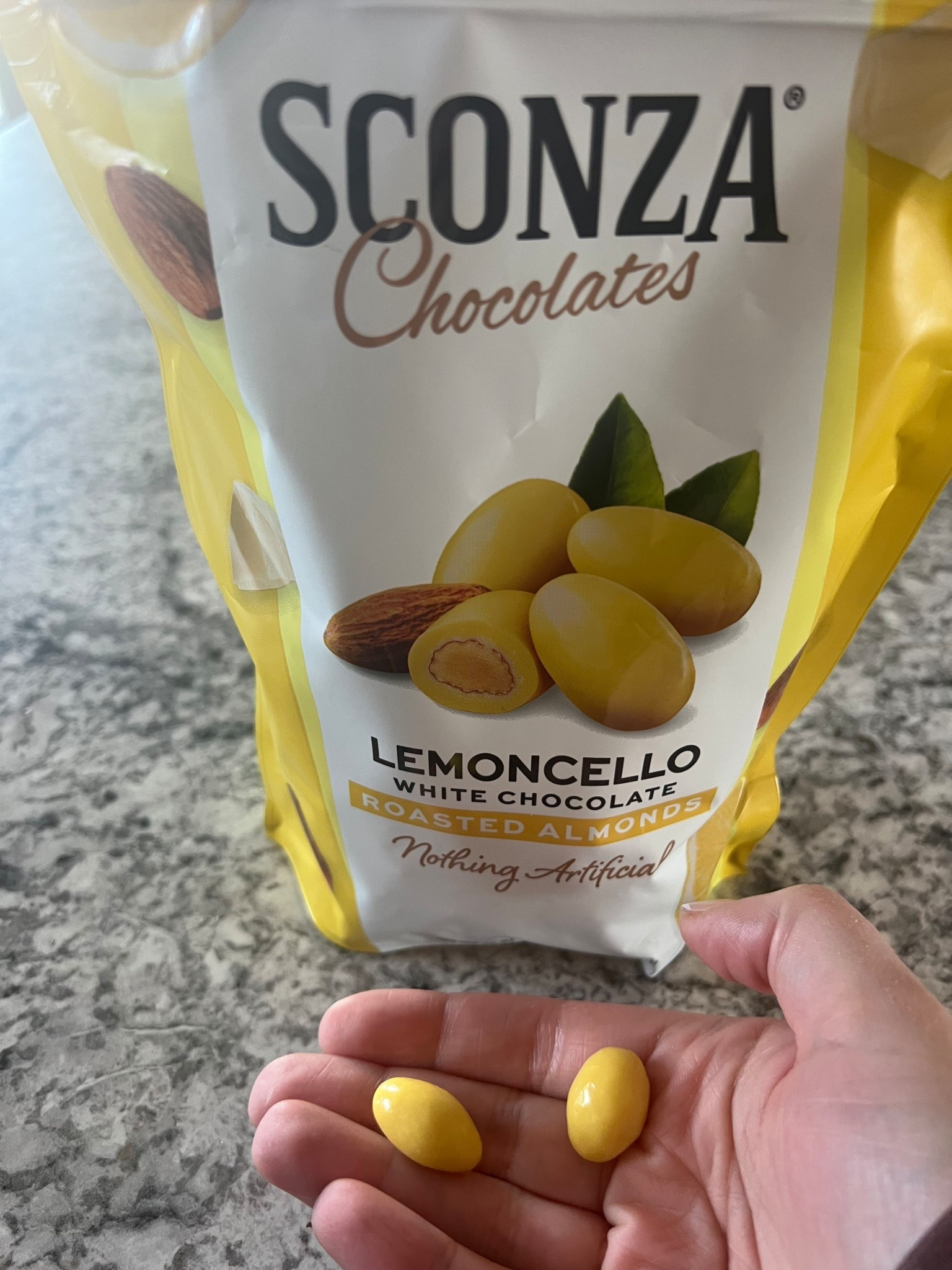 The ultimate sweet treat hack! These taste like lemon Oreos! 

#LTKmomlife #LTKdayinmylife #LTKfoodie